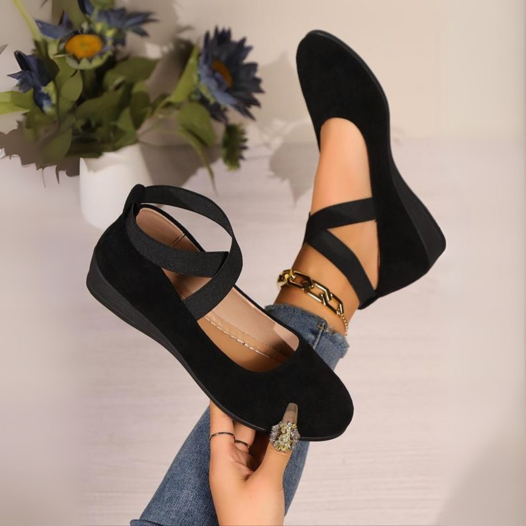 Closed-Toe Wedge Ballet Flats