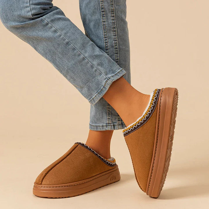 Dina Slippers