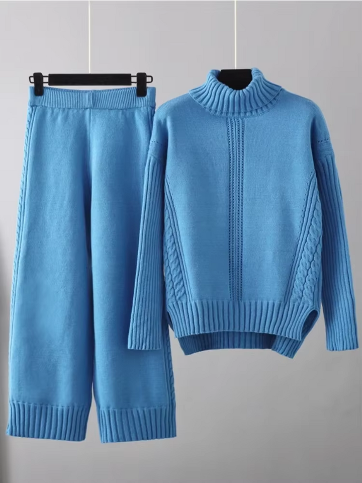 Scarlett™ - Stylish High-neck Pullover Sweater with Loose Pants Set